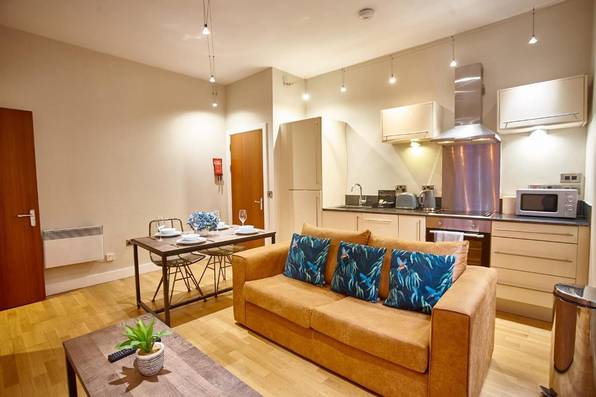 The Jade Suite Manchester Exterior foto